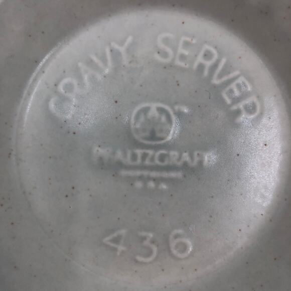 Vintage Pfaltzgraff Gray White No 436 Heirloom Pattern #15200 Gravy Boat Server - Picture 6 of 7